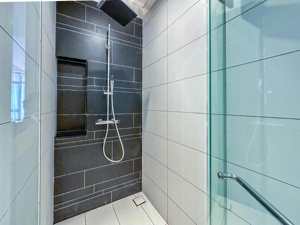 Anggun Suites Klcc Kuala Lumpur Zewnętrze zdjęcie
